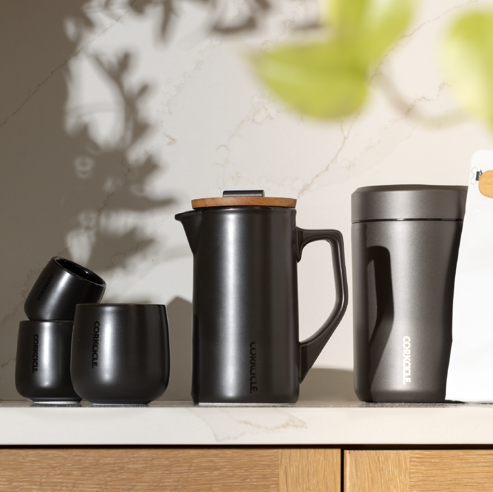 ceramic-french-press-d3 FP_Lifestyle2.png