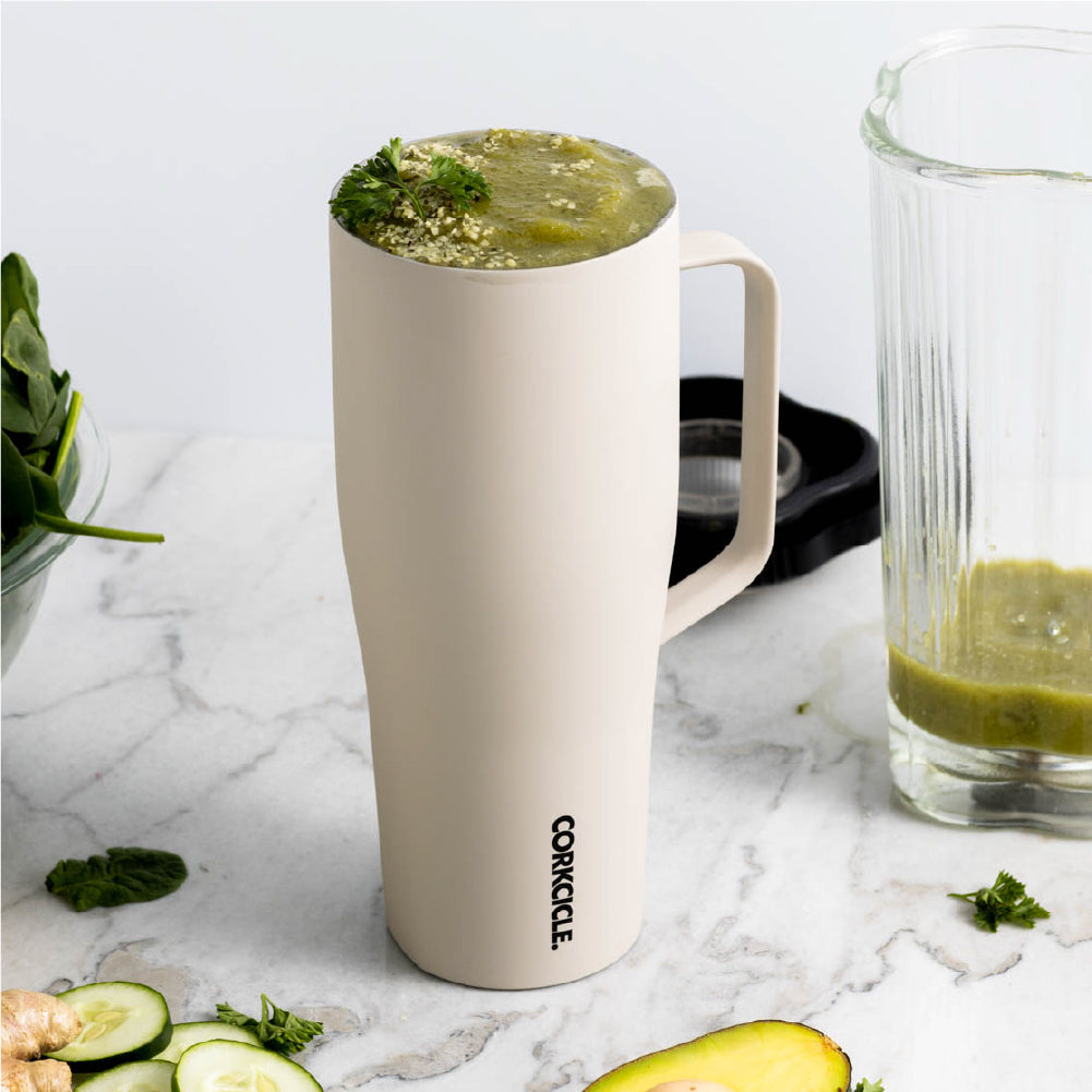 cold-cup-xl-v9 588f4a27c4cf--2230CLT-lifestyle.jpg