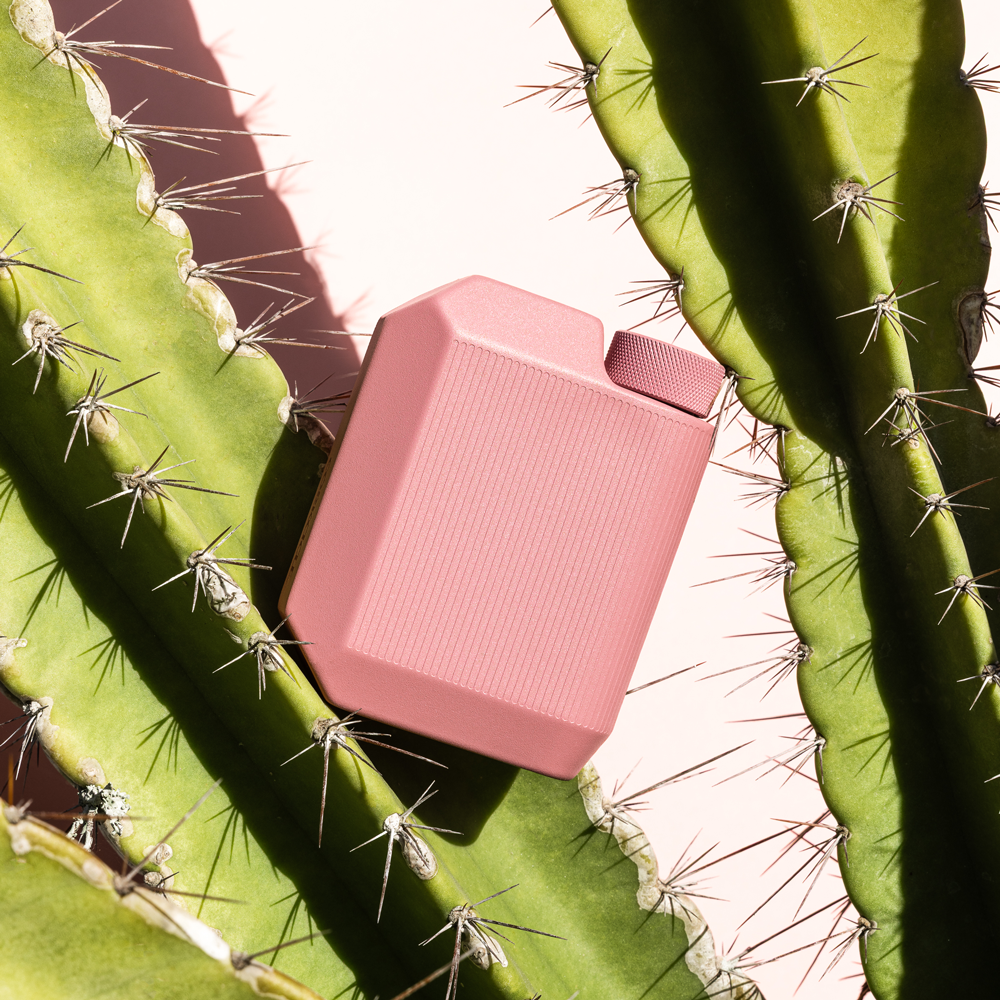 cool-flask-q2 6c7babc2d202--Flask-Lifestyle-7.png