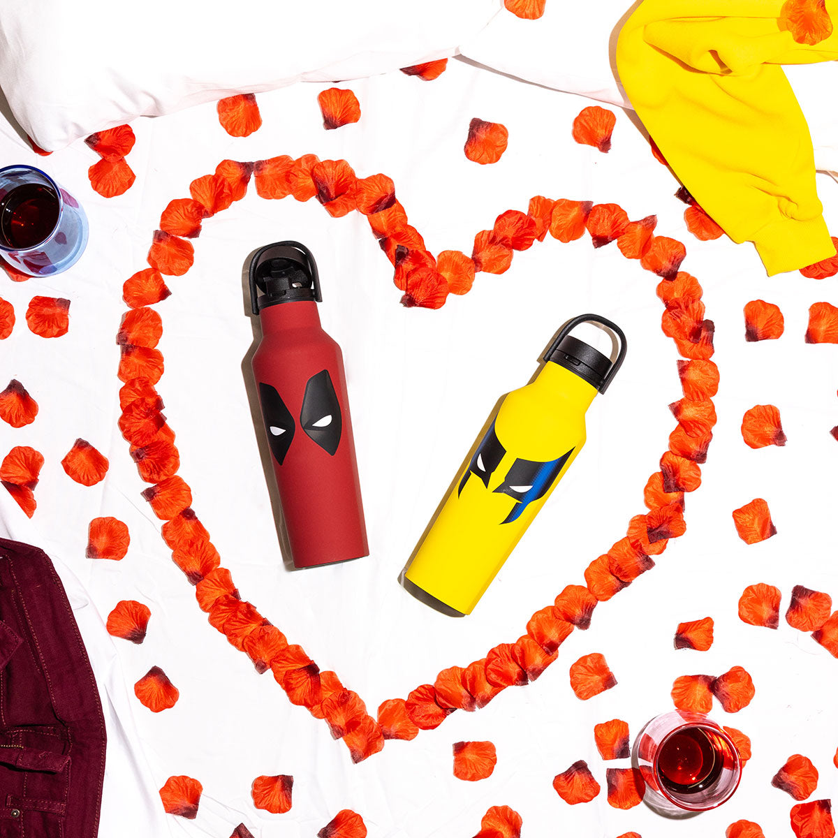 deadpool-and-wolverine-drinkware-b7 a7afce7e71cf--DeadpoolWolverine-PDPLifestyle2.jpg