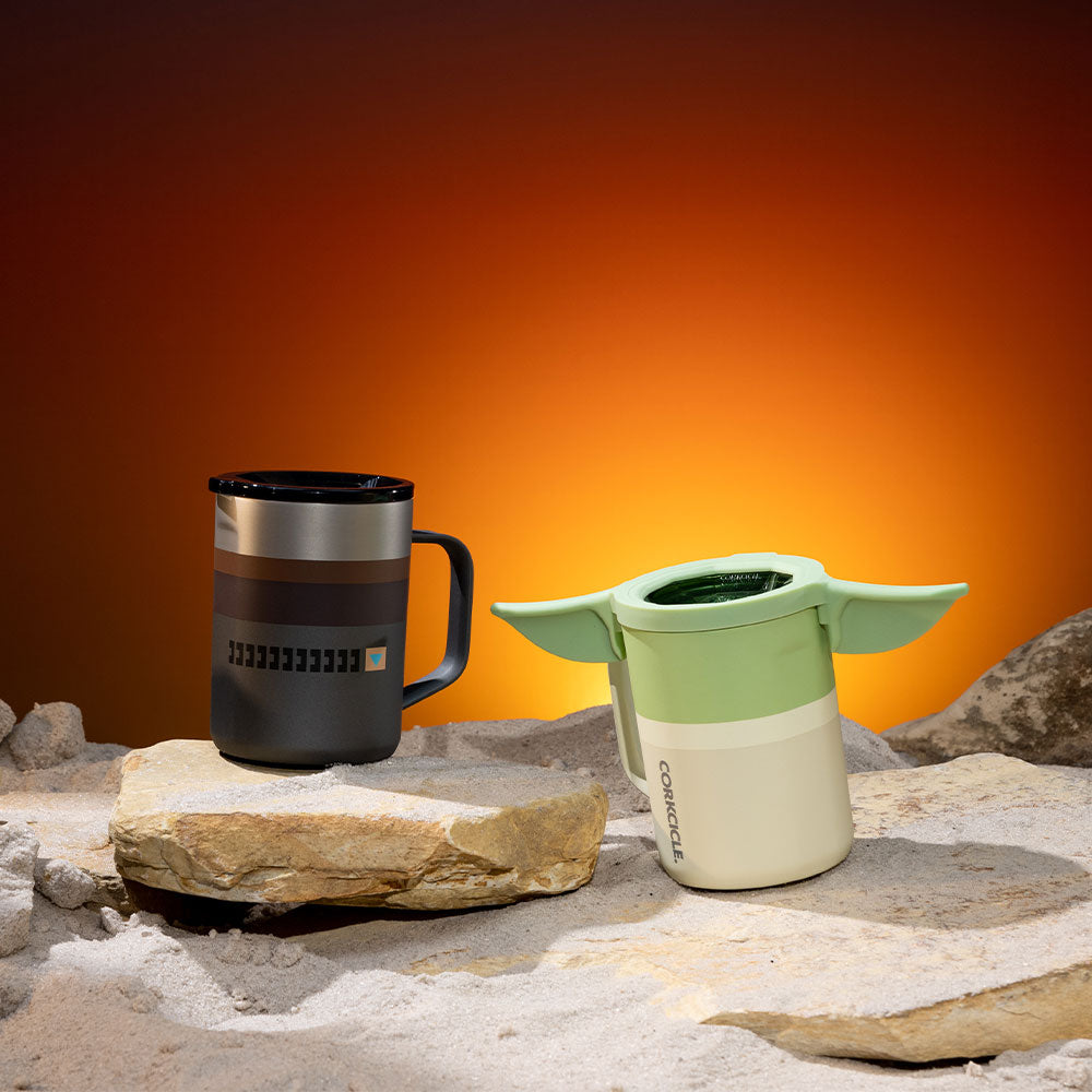 star-warstm-coffee-mug-k5 f0a10f21835d--Mandalorian-Grogu-Mug-1.jpg